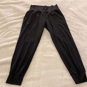 Athleta Salutation Jogger in Black